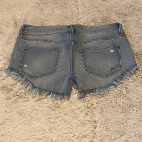 Express cutoff shorts - Picture 3 of 3
